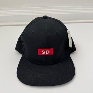 San Diego snap back, flat bill hat, black